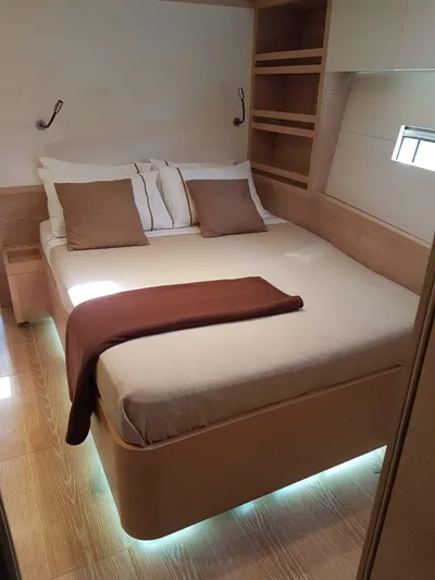 One Shot Of Cowes Yacht Photos Pics Primary cabin under bed lighting