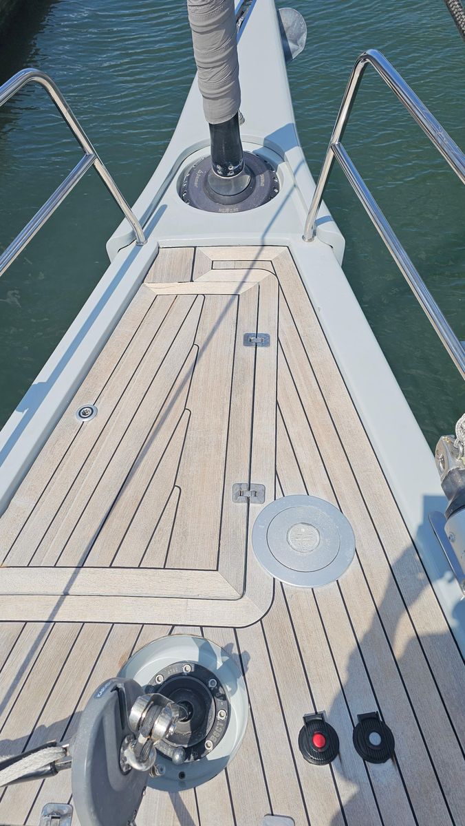 2010 Advanced Yachts 67 