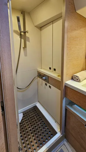 One Shot Of Cowes Yacht Photos Pics Aft stb guest head shower