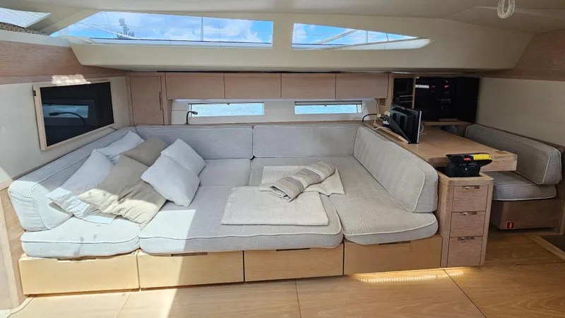 One Shot Of Cowes Yacht Photos Pics Convertible lounge to port