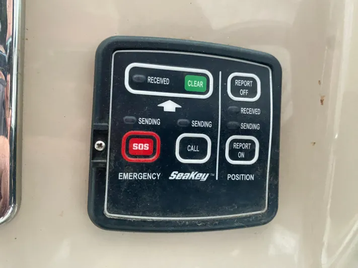  Yacht Photos Pics SeaKey emergency panel on 2006 Carver 36 Mariner boat.