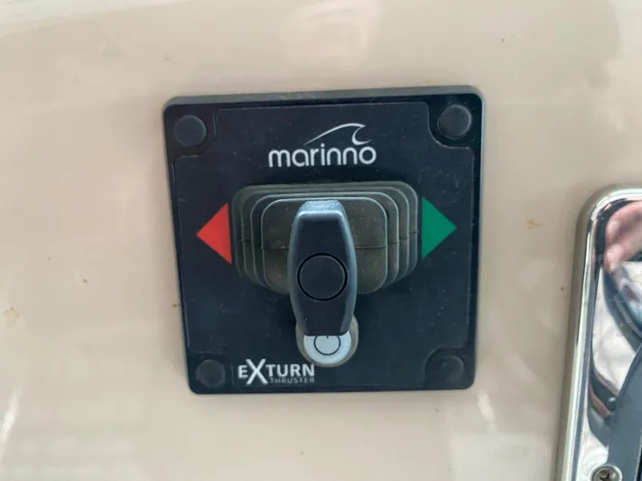  Yacht Photos Pics Marinno Exturn Thruster control panel on 2006 Carver 36 Mariner boat.