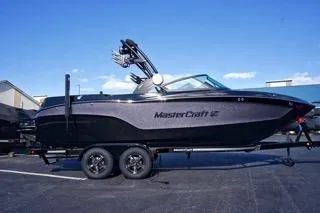 MasterCraft XT23