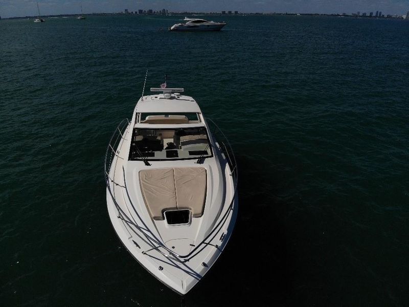 2013 Pursuit SC 365 i