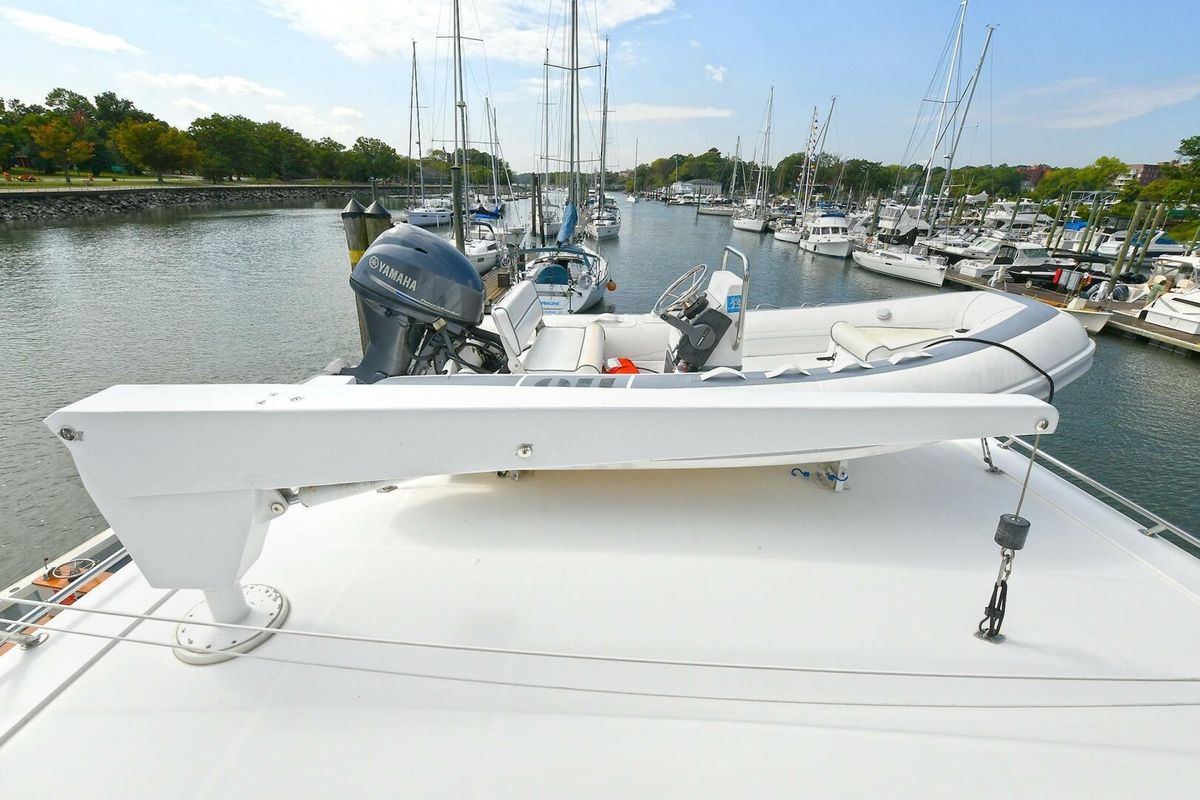 2002 Grand Alaskan 64 