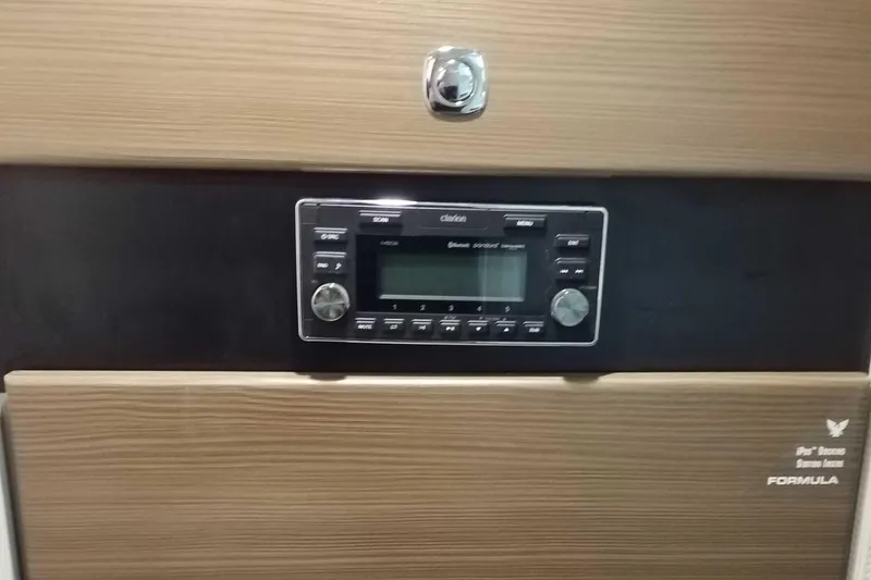  Yacht Photos Pics 2019 Formula 350 Crossover Bowrider OB dashboard with Clarion audio system.