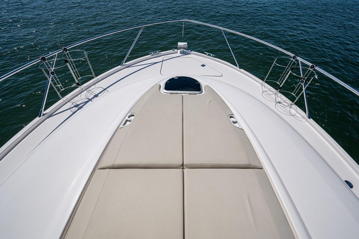 2020 Tiara Yachts 44 