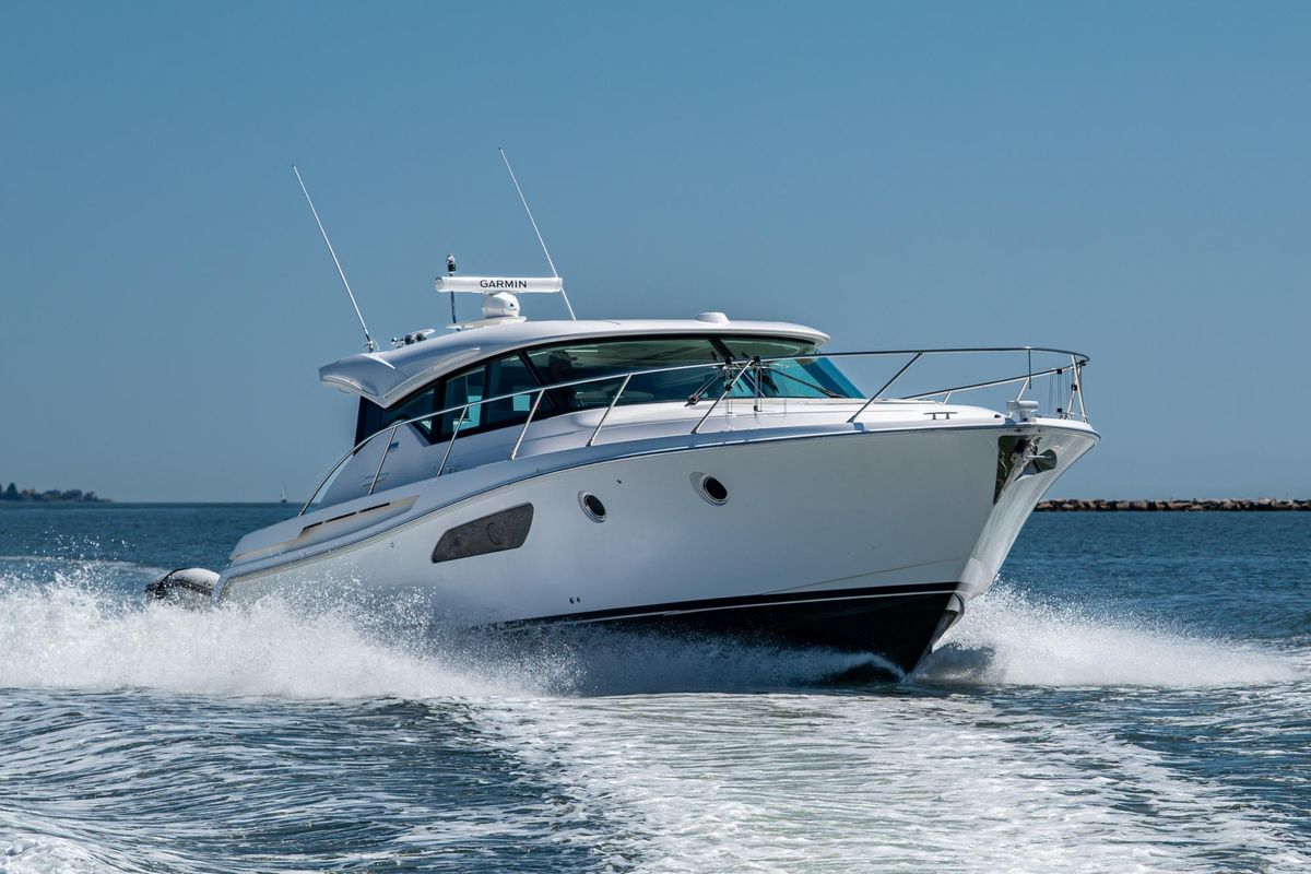 2020 Tiara Yachts 44 