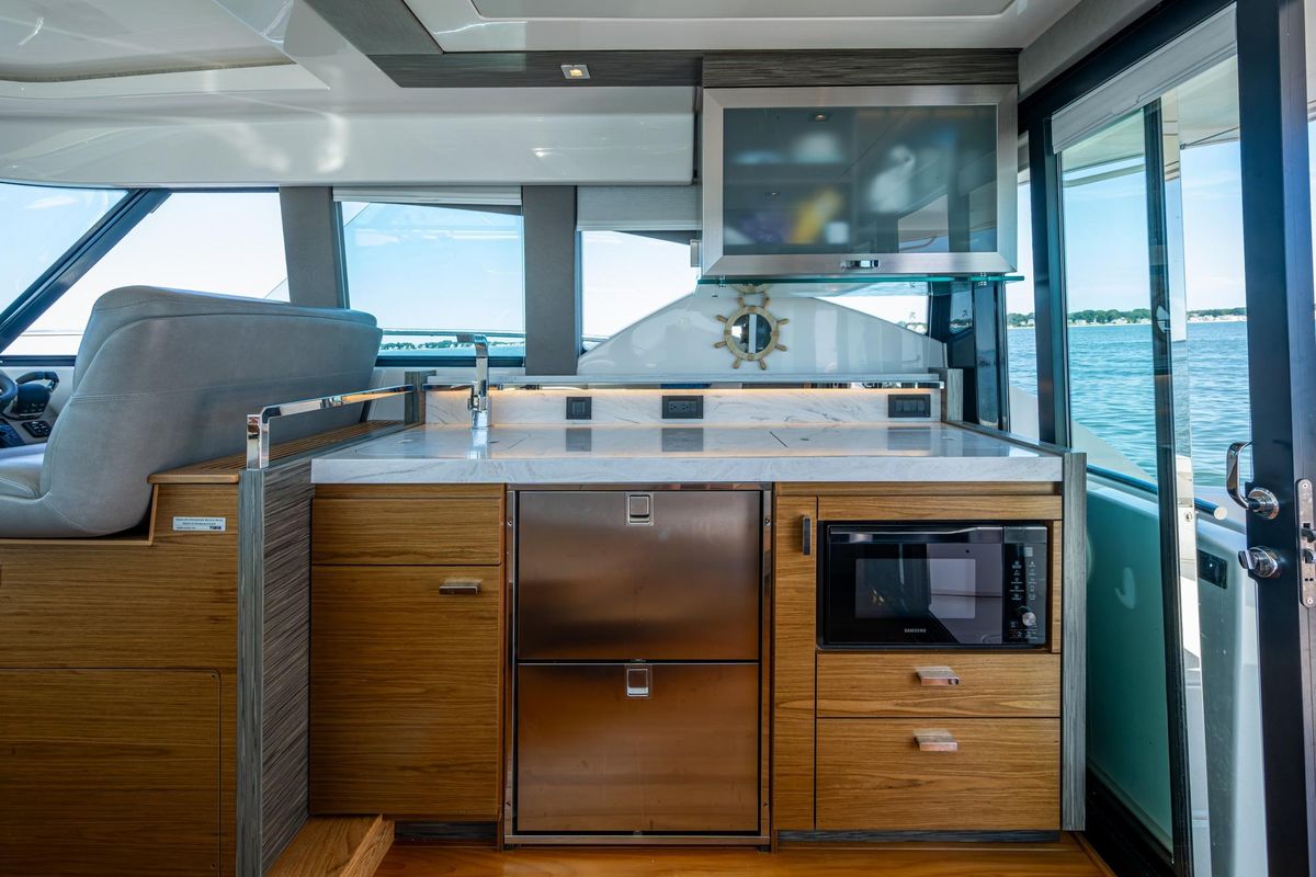 2020 Tiara Yachts 44 