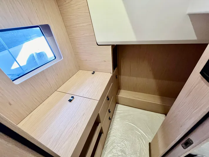 La La Yacht Photos Pics 