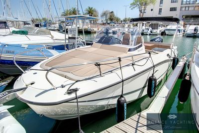 2022 Quicksilver Activ 755 Sundeck