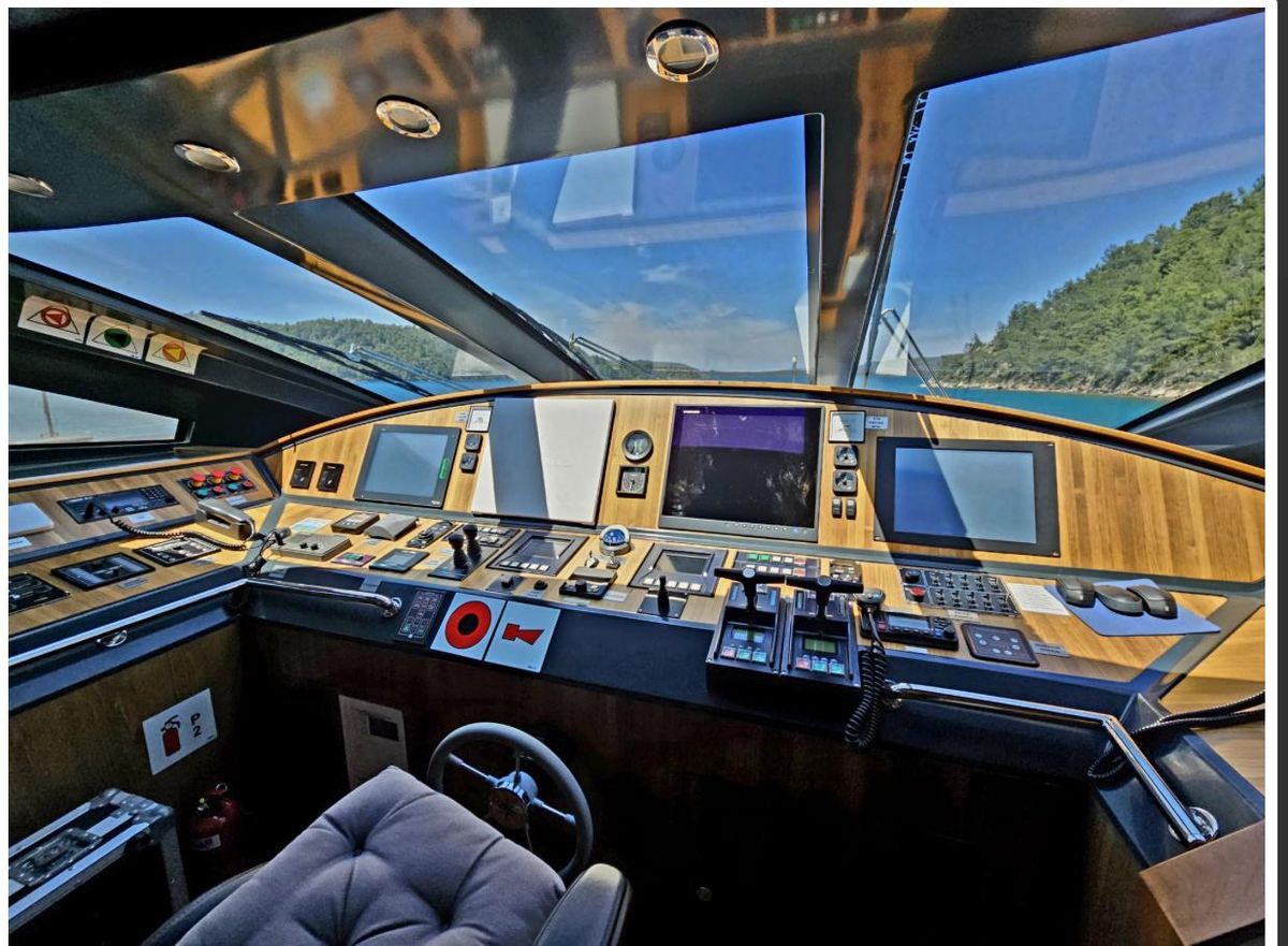 2007 Riva 114 