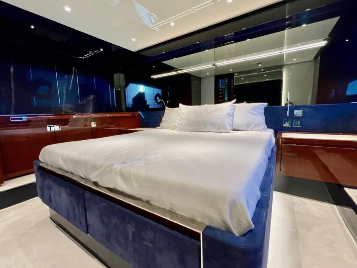 "maximus" Yacht Photos Pics 