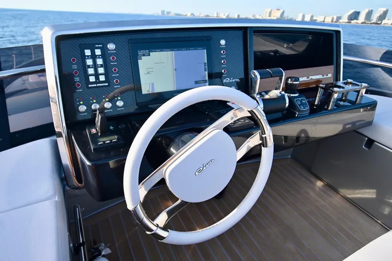 "maximus" Yacht Photos Pics 