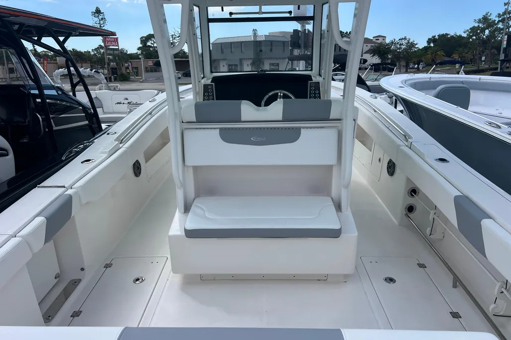 2020 Robalo R302 Center Console Barcos de consola central en venta ...