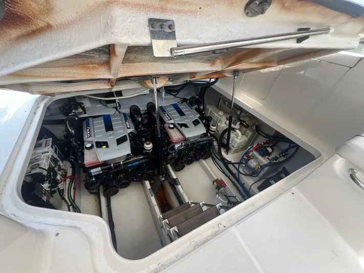 Bay Dream Yacht Photos Pics 