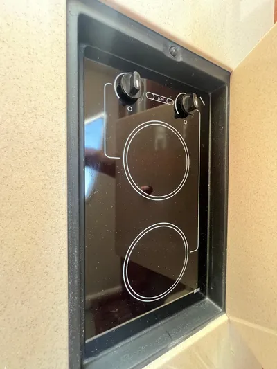 Bay Dream Yacht Photos Pics 