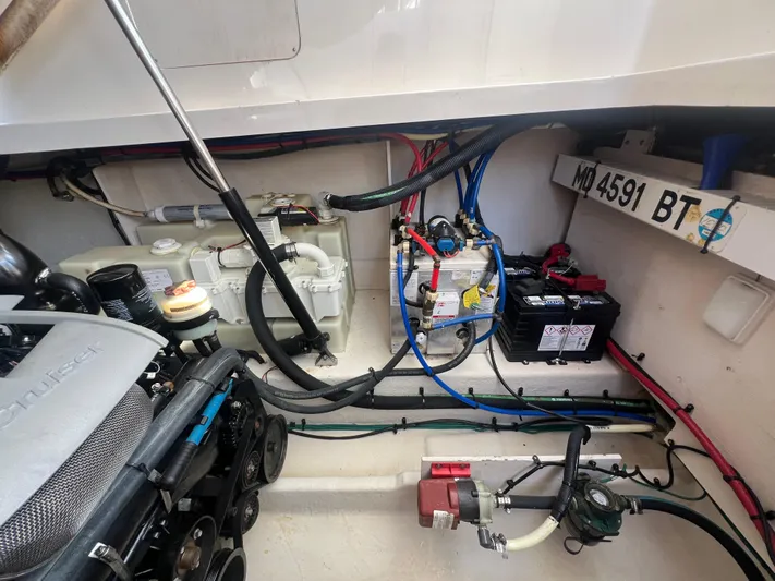 Bay Dream Yacht Photos Pics 