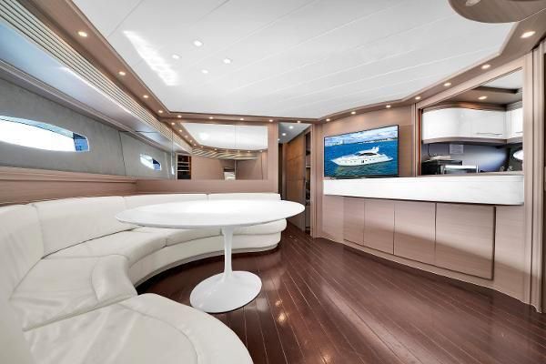 2001 Pershing 88