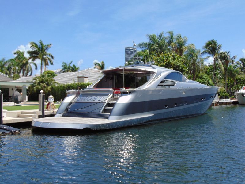 2001 Pershing 88