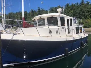 American Tug 34 Pilothouse