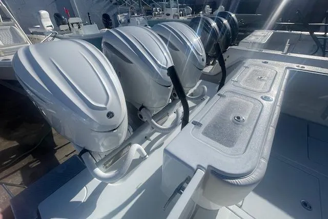  Yacht Photos Pics 2026 Contender 39 ST boat with multiple powerful outboard engines.