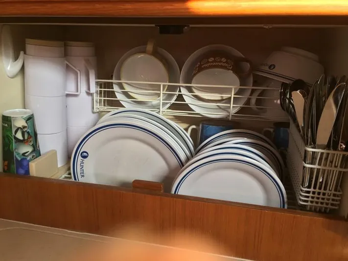 Cygnus 1 Yacht Photos Pics 