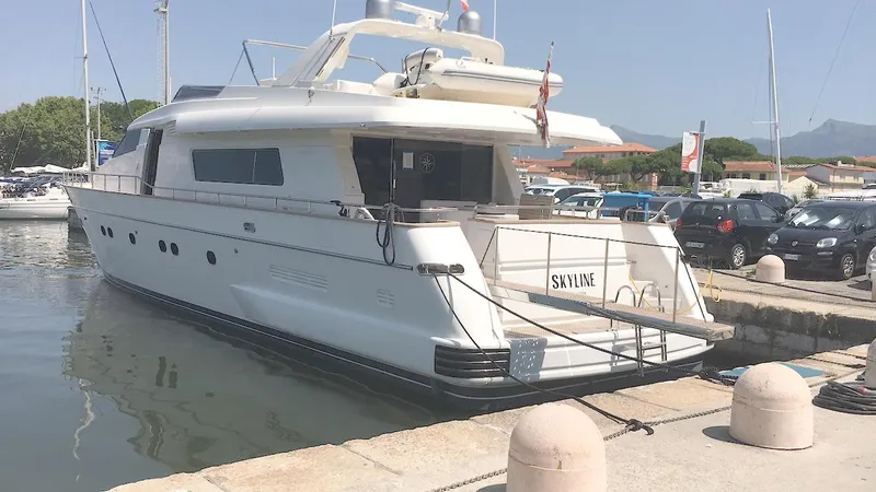 Skyline Yacht Photos Pics PROFILE PICTURE