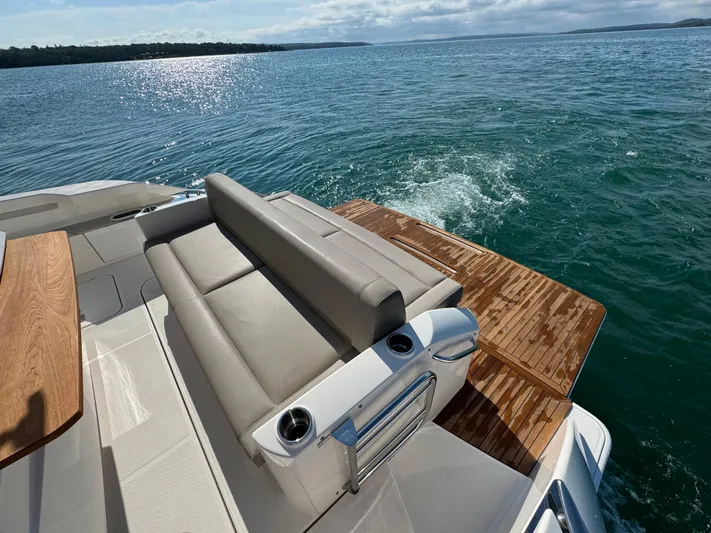 Papa Charlie Yacht Photos Pics 