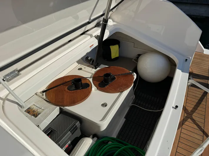 Papa Charlie Yacht Photos Pics 