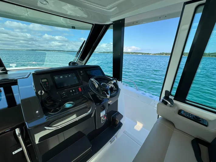 Papa Charlie Yacht Photos Pics 