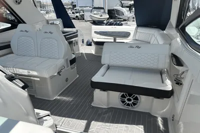 Sea Ray Sundancer 320 OB