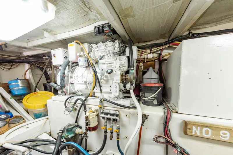 Carolina Girl Yacht Photos Pics 