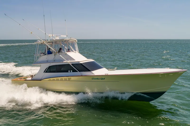 Carolina Girl Yacht Photos Pics 