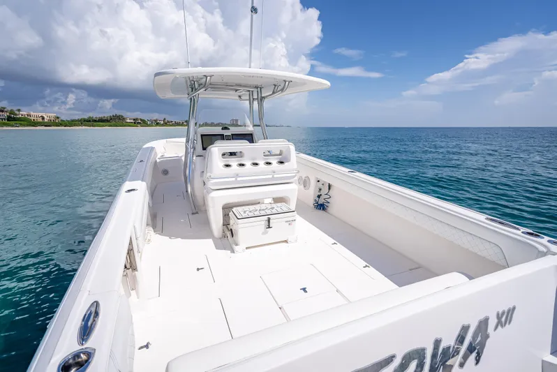  Yacht Photos Pics 2017 Intrepid 400 Center Console boat on calm ocean waters.