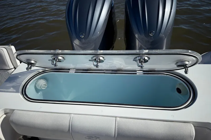 Lucky Penny Yacht Photos Pics Livewell on 2022 Sea Fox 288 Commander boat with dual engines.