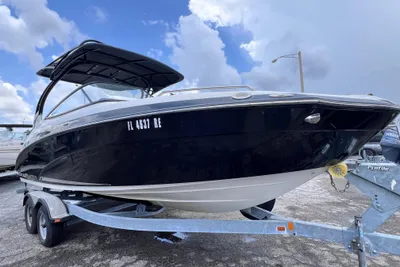 Yamaha Boats 242 Limited S E-Series