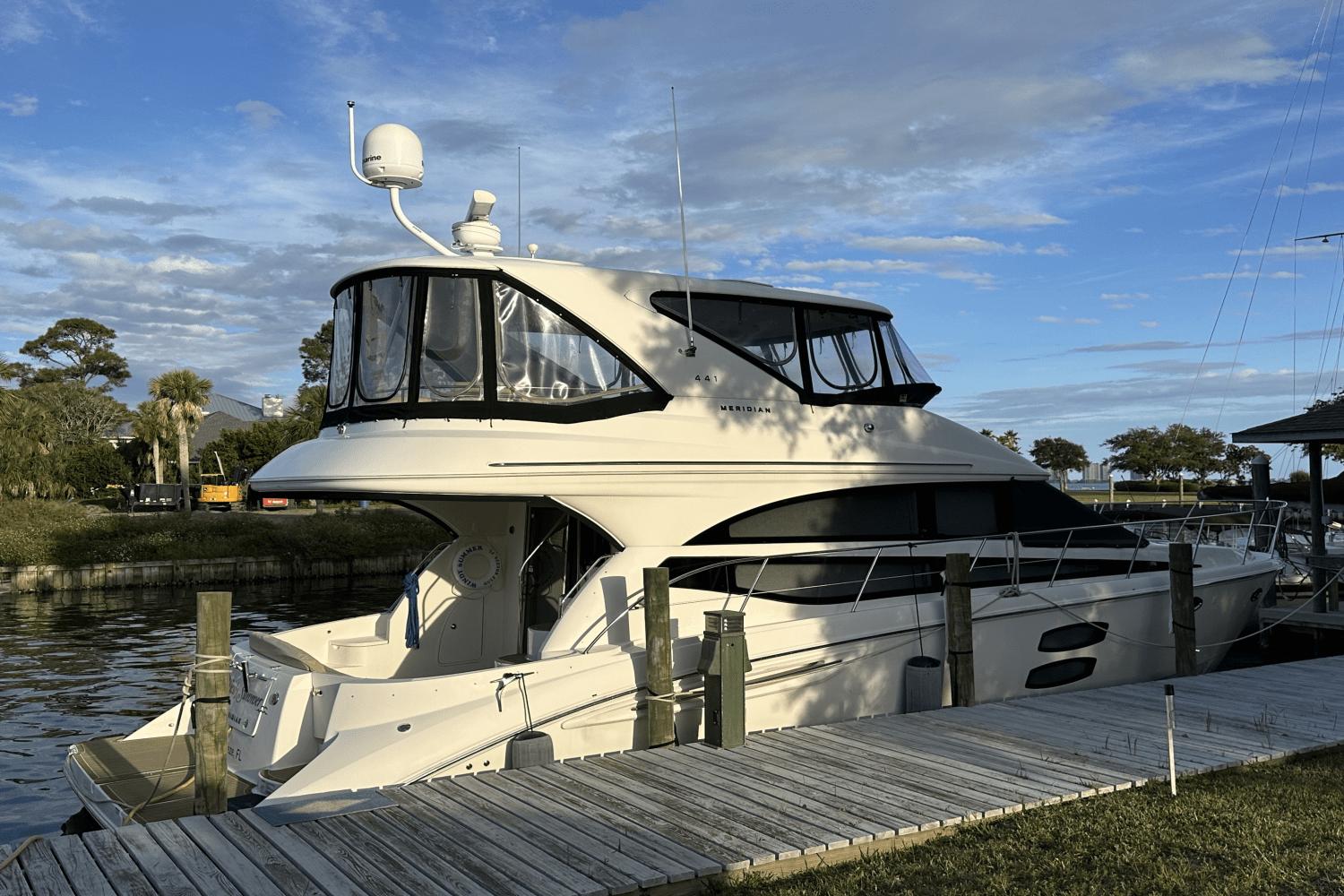 2015 Meridian 441 Sedan Motor Yachts for sale - YachtWorld