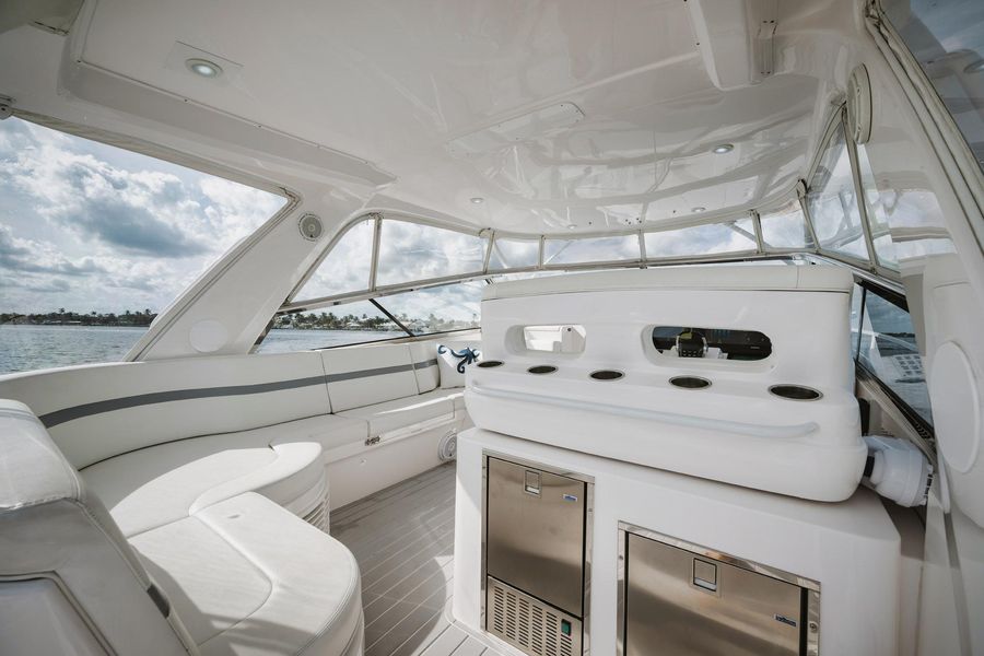 2018 Intrepid 475 Sport Yacht