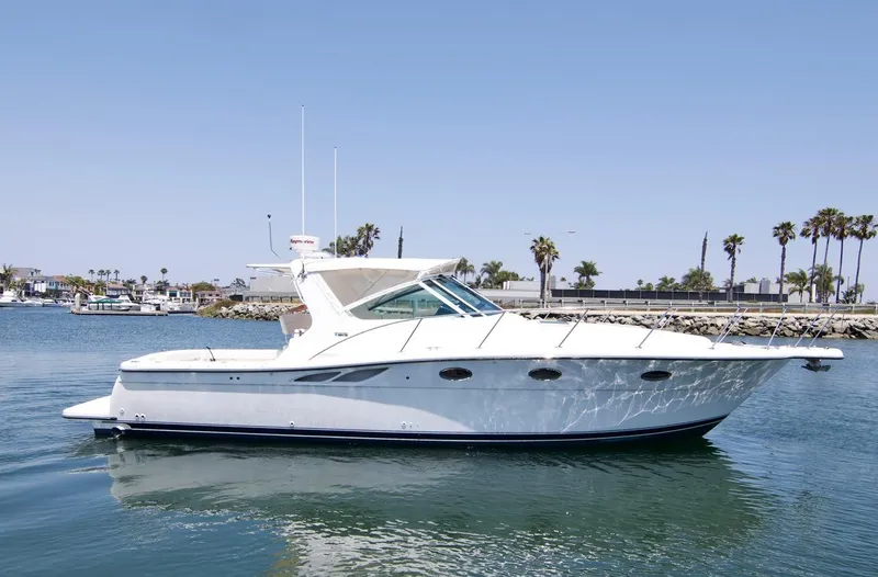 Revelry Yacht Photos Pics 