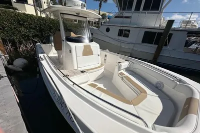 Edgewater 262CC