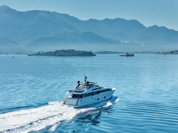 Sl118 Yacht Photos Pics Sanlorenzo SL118