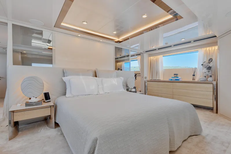 Sl118 Yacht Photos Pics Sanlorenzo SL118