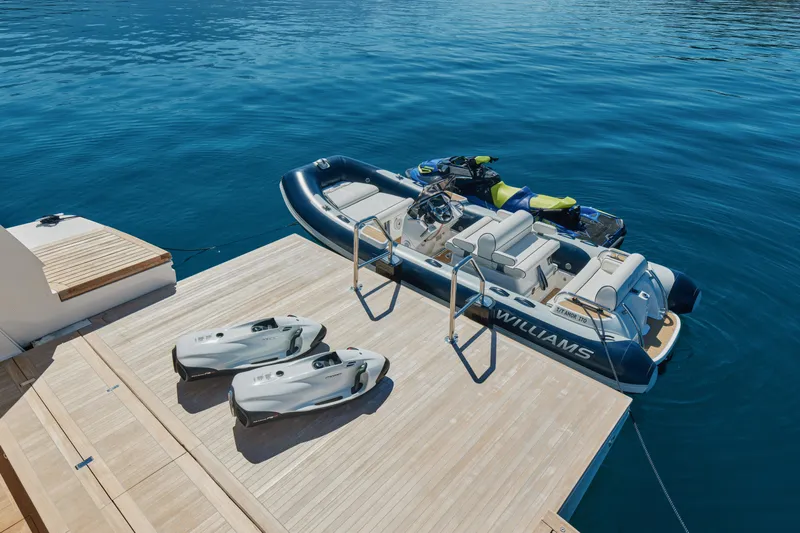 Sl118 Yacht Photos Pics Sanlorenzo SL118