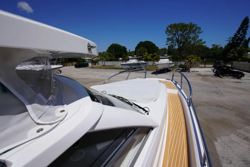 In-stock 2024 Nimbus W9 #288 Yacht Photos Pics Nimbus Weekender 9 #288