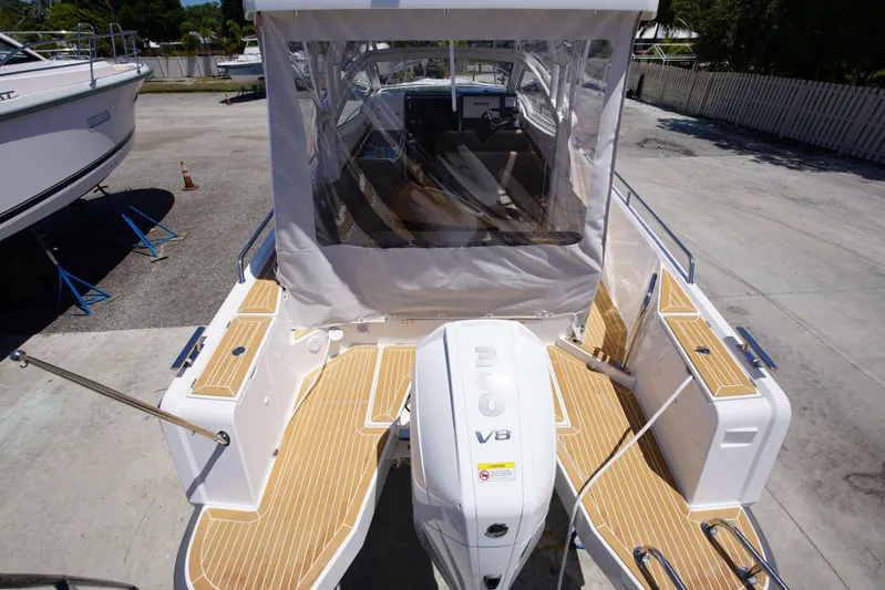 In-stock 2024 Nimbus W9 #288 Yacht Photos Pics Nimbus Weekender 9 #288