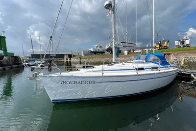 2004 BAVARIA CRUISER 34