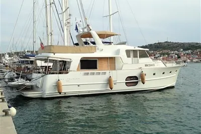 2010 Beneteau Swift Trawler 52