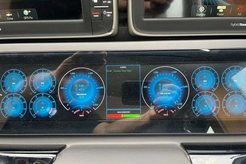  Yacht Photos Pics Engine Monitoring System