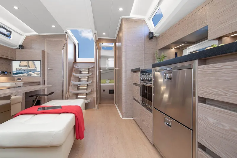 Eto Mio Yacht Photos Pics Manufacturer Provided Image